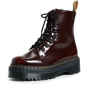 Cherry Plataform Dr marten’s booots ( not included box )